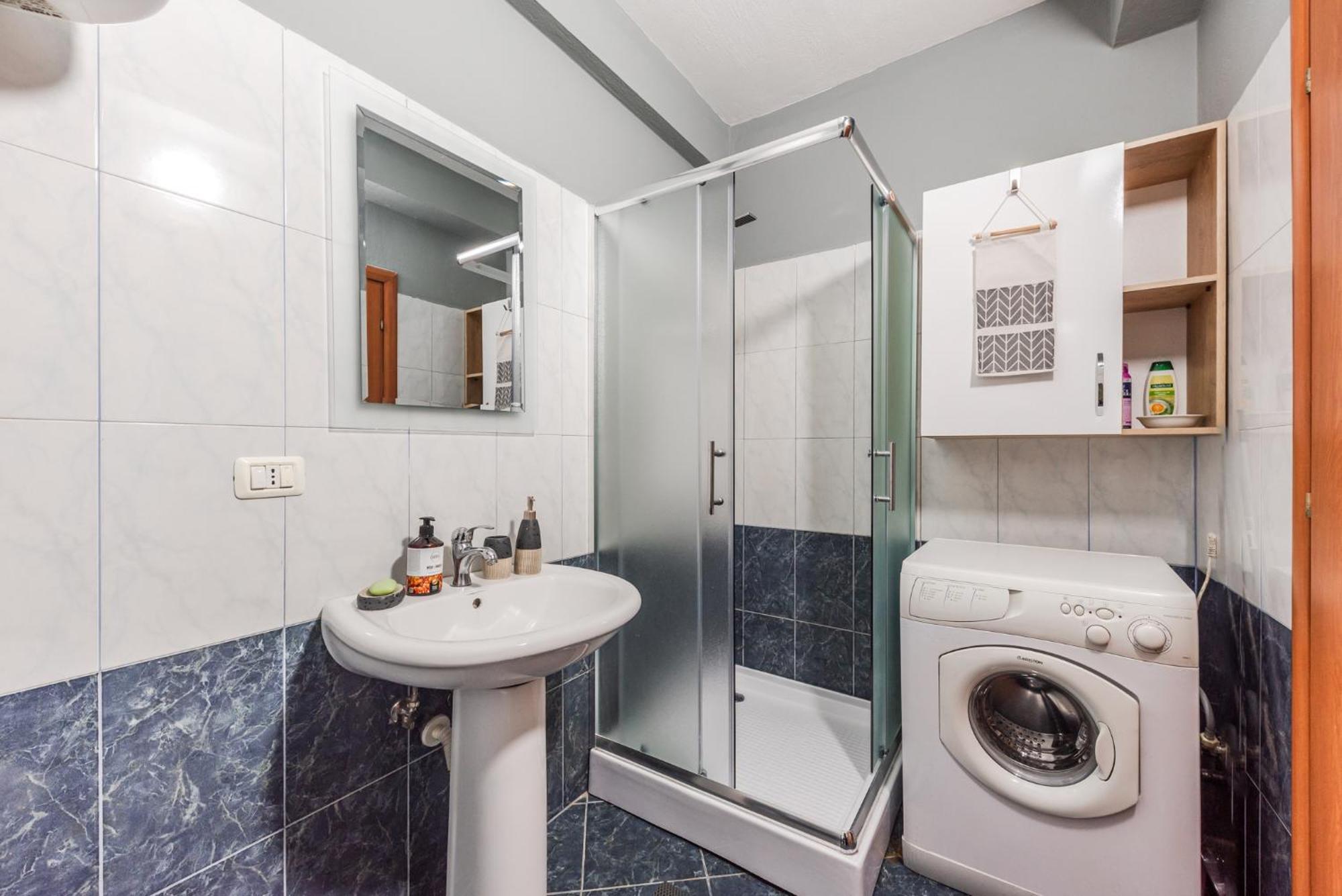 Sunny Central Apartment Durres Ngoại thất bức ảnh